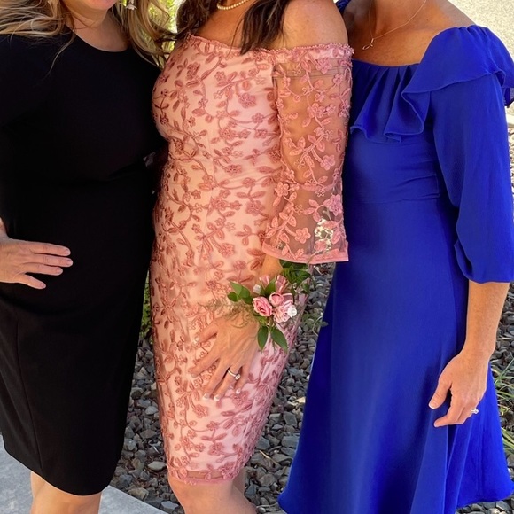 Adrianna Papell. Off-shoulder. Soft Rose pink. Size 6. Like new - Picture 1 of 9